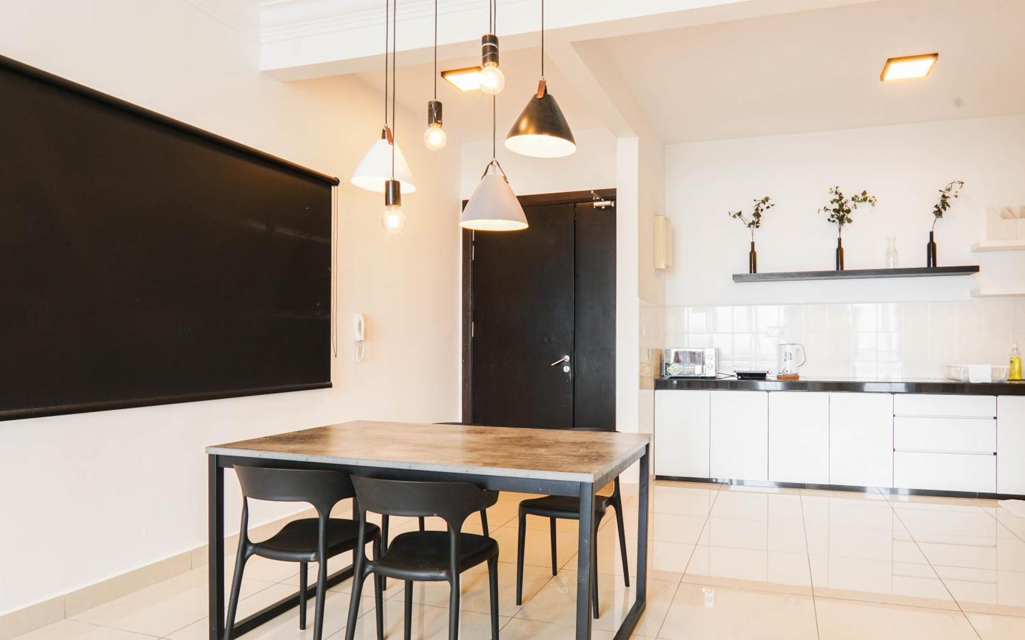 Boulevard Service Apartment Kl By Airhost Kuala Lumpur Bagian luar foto